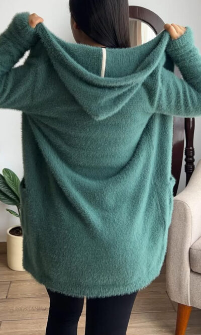 Alternative view of CARDIGAN PELUCHE AFRICA
